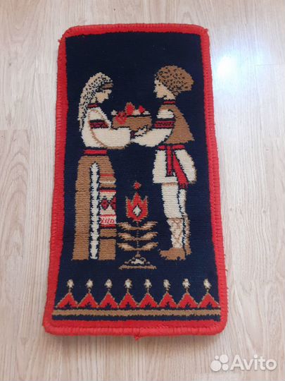 Коврик декоративный