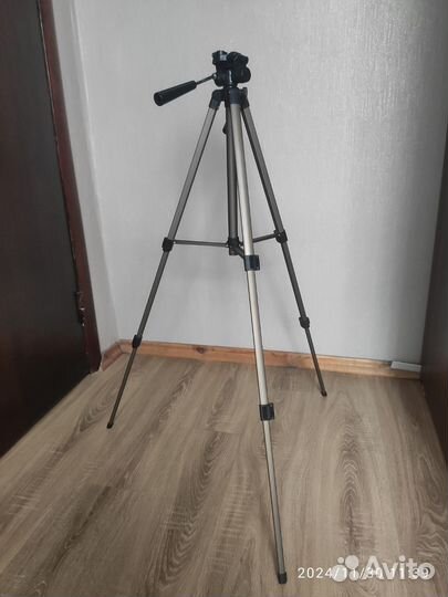 Штатив для фотоаппарата бу