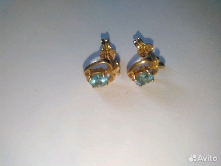 Золотые серьги
