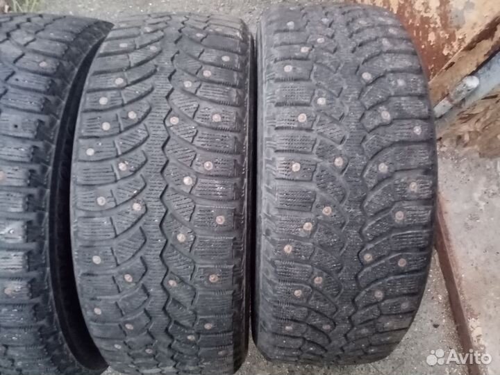 Bridgestone Blizzak Spike-01 205/55 R16 91T
