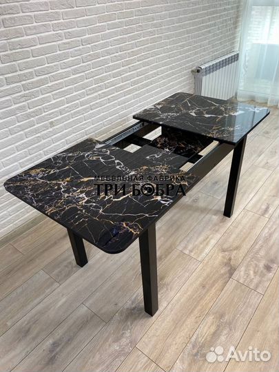 Стол стеклянный. Бесплатная доставка