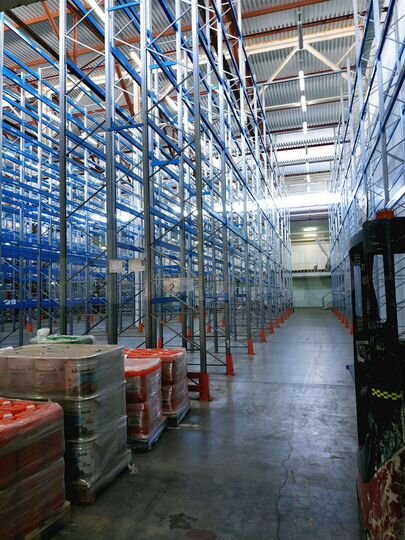 Склад, 13000 м²