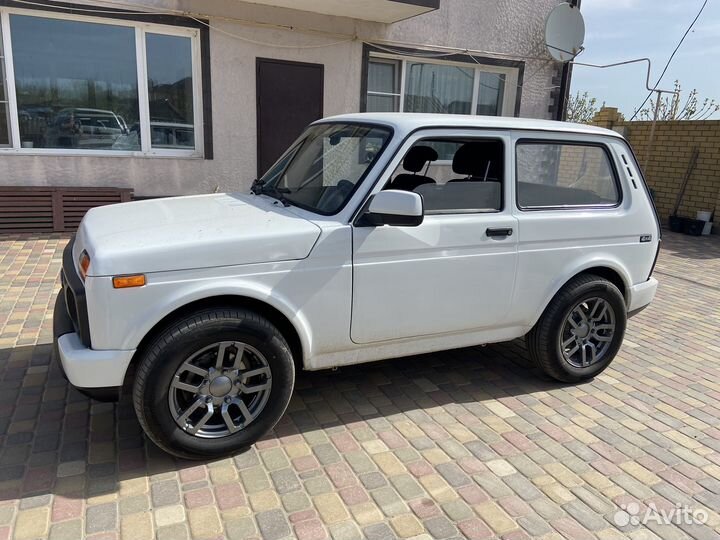 LADA 4x4 (Нива) 1.7 МТ, 2012, 170 000 км