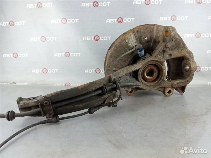 Поворотный кулак передний правый VW Touareg 7L 20