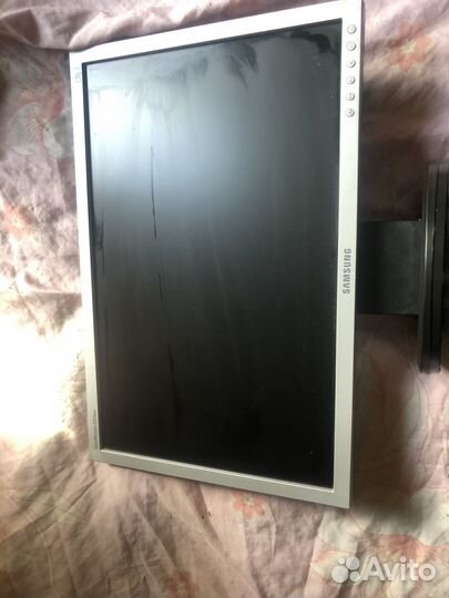 Монитор Samsung