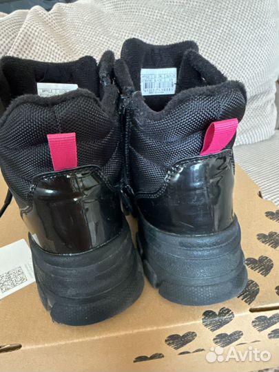 Ботинки демисезонные для девочки 35 размер