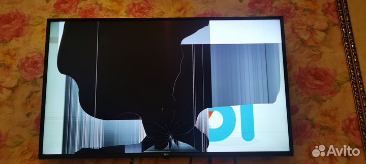 Телевизор LG на запсасти
