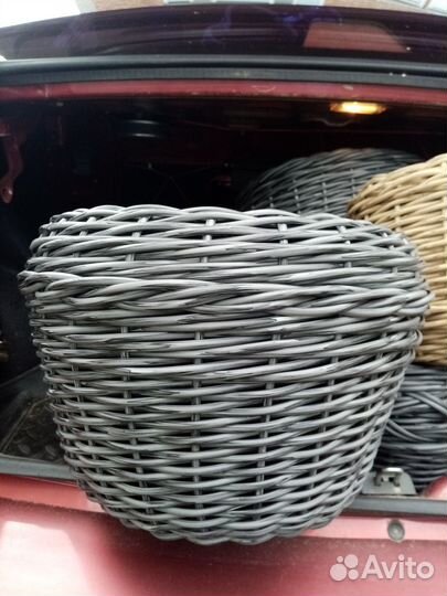 Кашпо из полиротанга