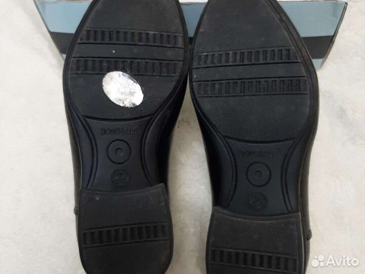 Обувь. Туфли модельные черные