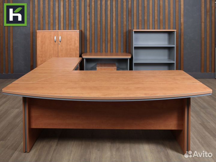 Кабинет руководителя бу. Berlin