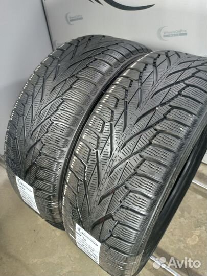 Nokian Tyres Hakkapeliitta R2 SUV 235/55 R19 105R