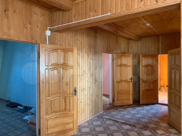 Дом 384 м² на участке 7 сот.