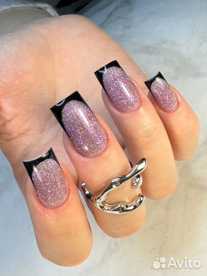 Маникюр,педикюр