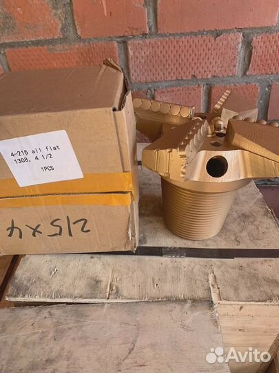 PDC долото - 215 (4х лопастное) Ниппель З-117