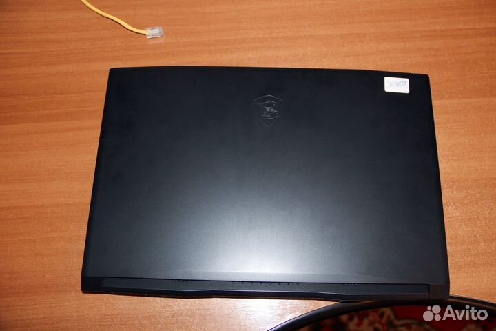 Msi katana gf76 11 UE-270XRU