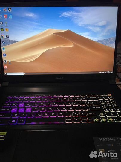 Игровой ноутбук msi катана 17 B12V