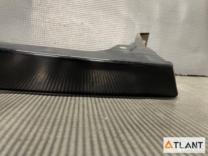 Планка под фары передний правый mazda bongo friend