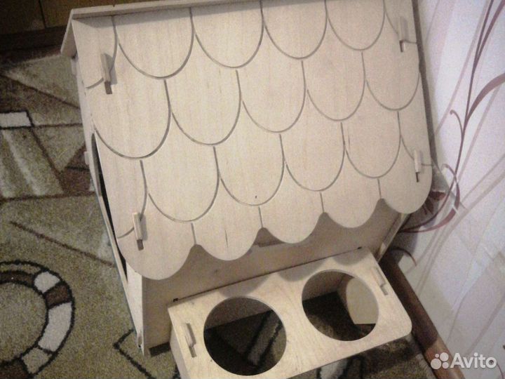 Собачья будка новая