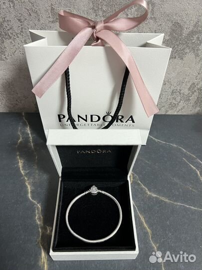 Браслет pandora moments 