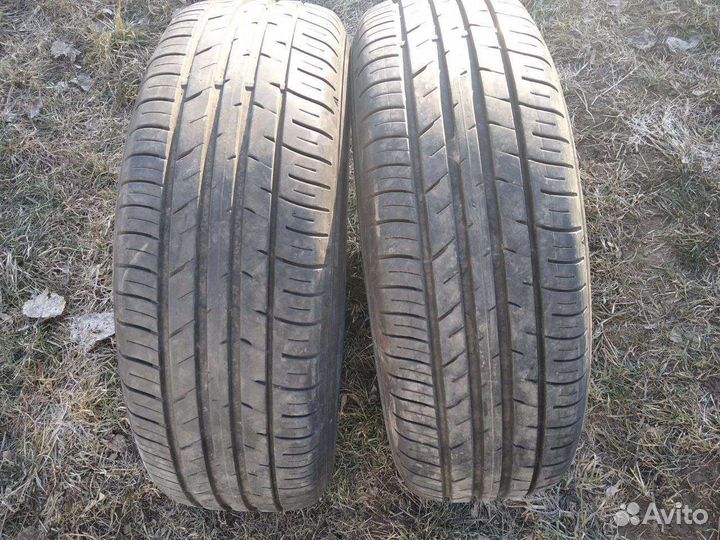 Dunlop SP Sport FM800 215/65 R16