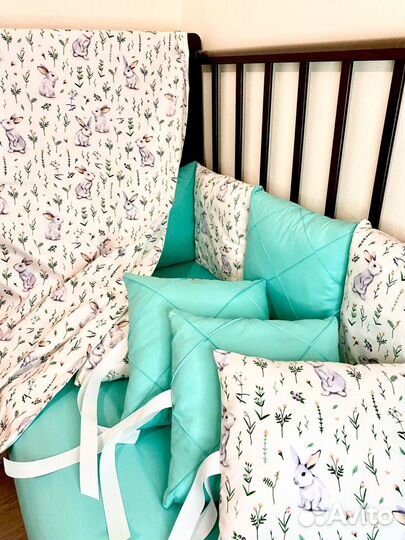 Бортики подушки в детскую кроватку