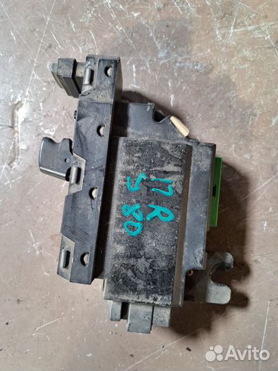 Кнопка стеклоподъёмника передний правый Volvo S80