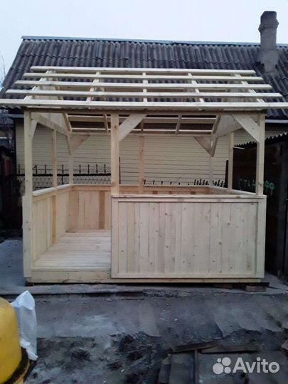 Садовая деревянная беседка с монтажем