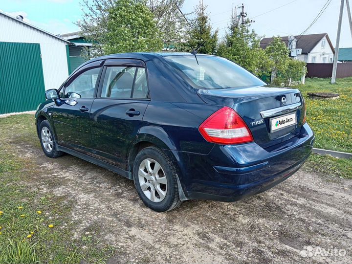 Nissan Tiida 1.6 AT, 2008, 60 000 км