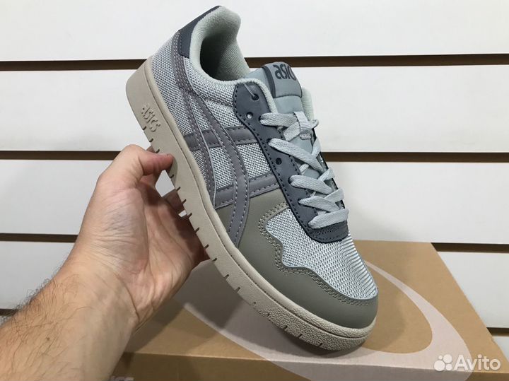 Кроссовки мужские asics