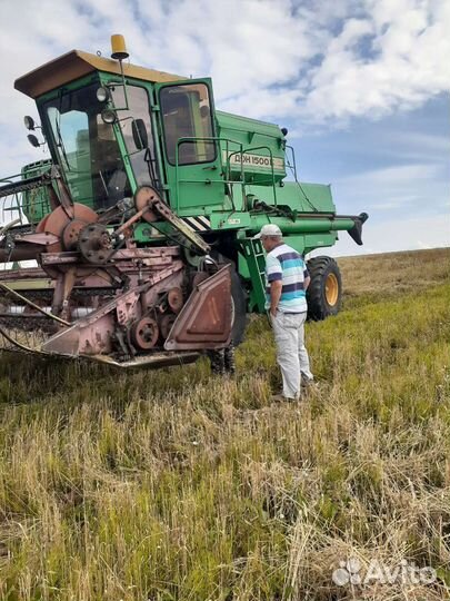 Комбайн Ростсельмаш Дон 1500Б, 2001