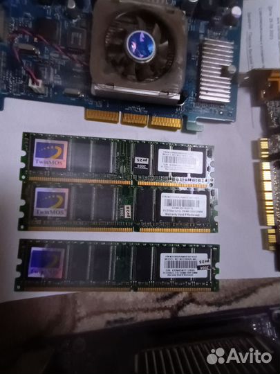 Материнская плата