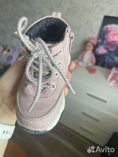 Ботинки демисезонные для девочки 23 размер