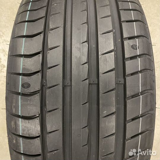 Triangle EffeXSport TH202 225/35 R19