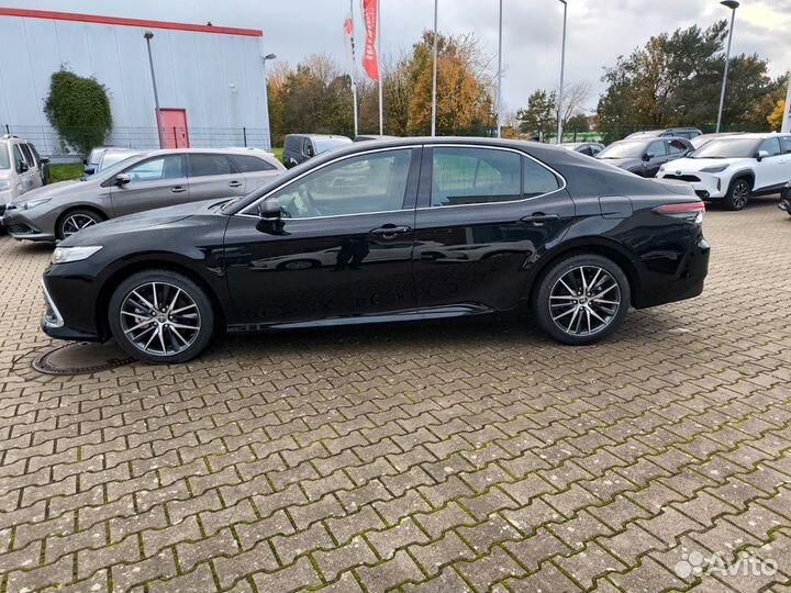 Запчасти б/y Toyota Camry 2022