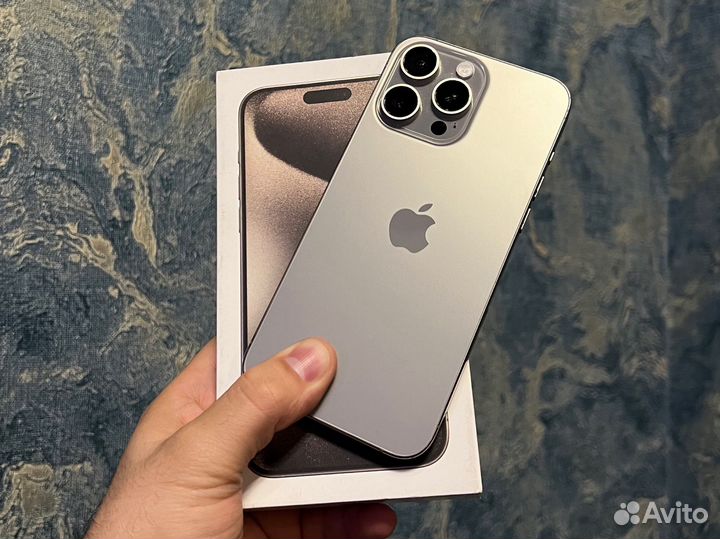 iPhone 15 Pro Max, 256 ГБ