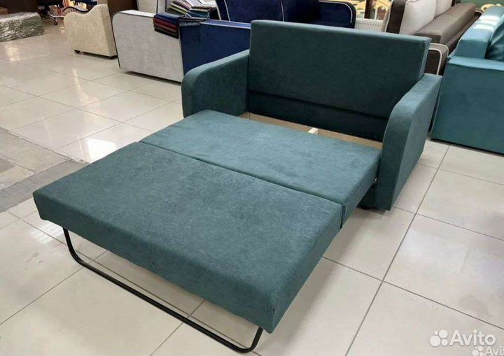 Диван чебурашка