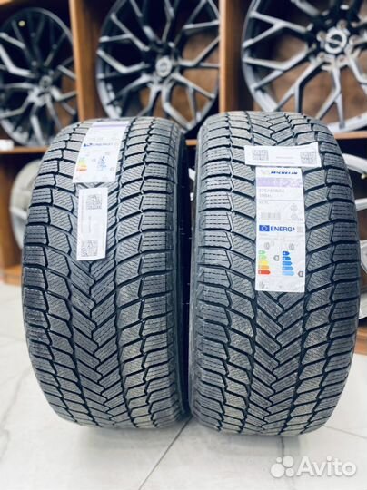 Michelin X-Ice Snow SUV 275/40 R22