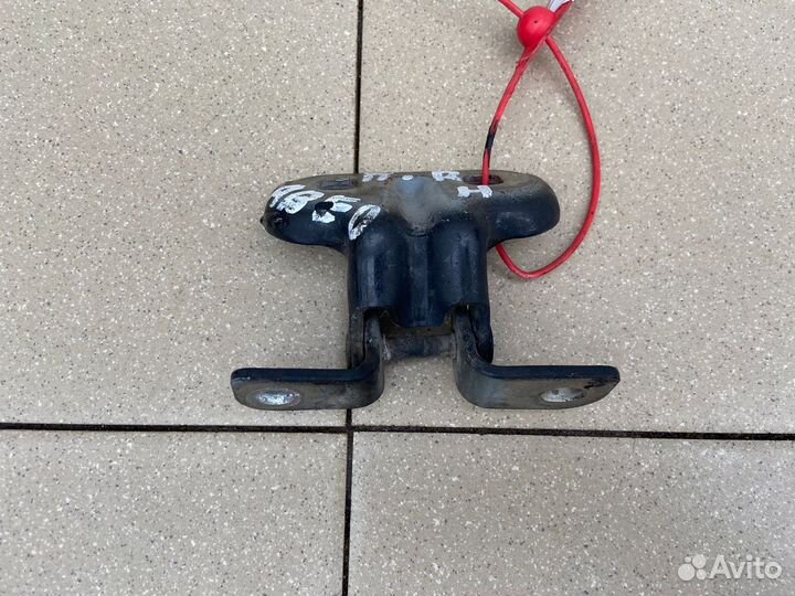 Петля двери передняя правая Chevrolet Авео Т300