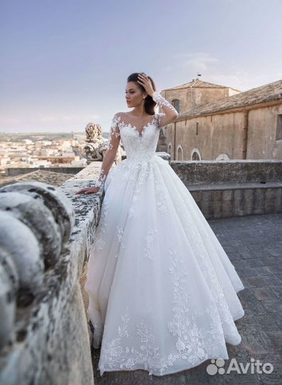 Cвадебное платье итальянской марки Lussano Bridal