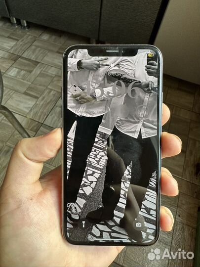 iPhone x 64gb