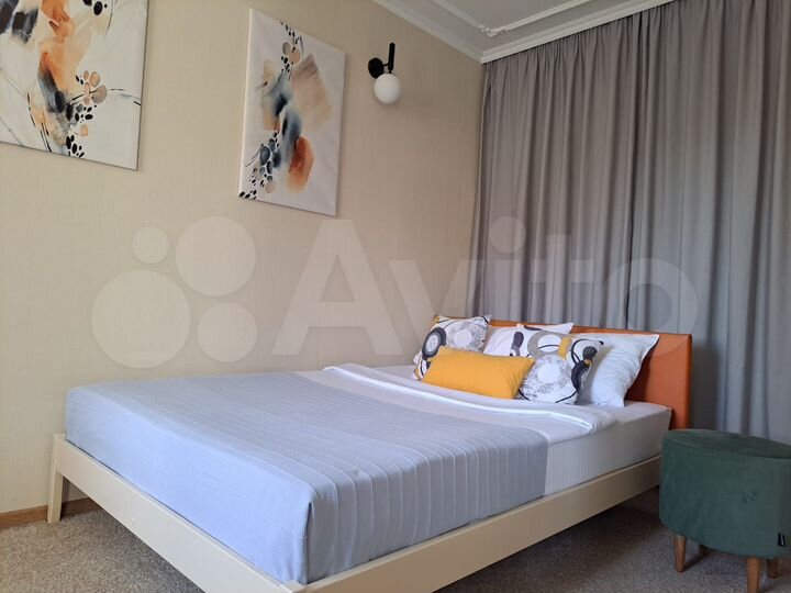 2-к. квартира, 53 м², 2/5 эт.