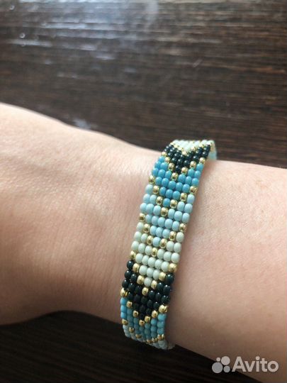 Фенечка из бисера 