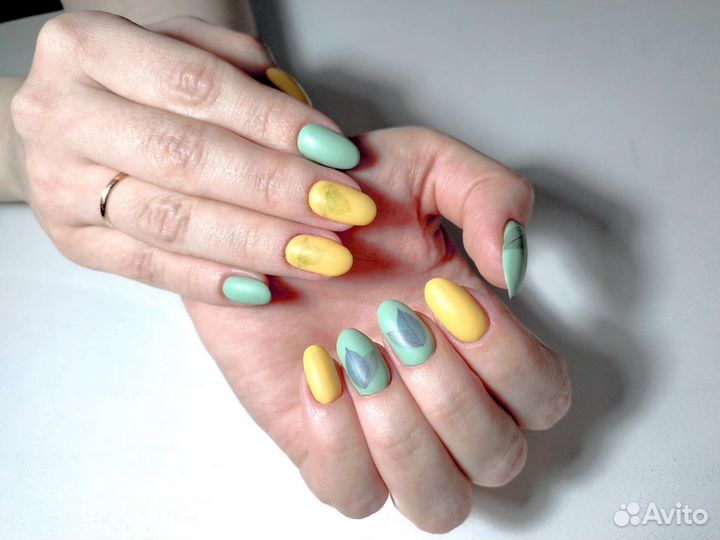 Маникюр с покрытием