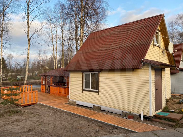 Дом 45 м² на участке 15 сот.