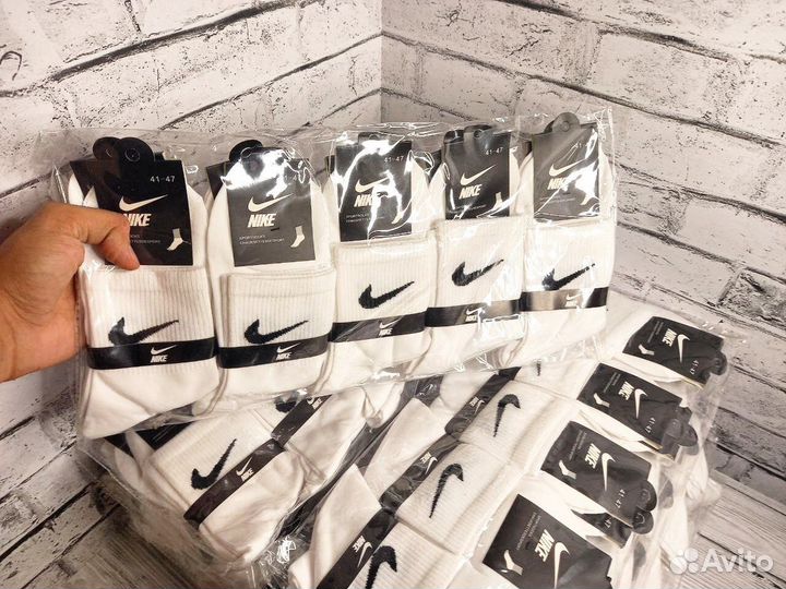 Высокие носки nike белые