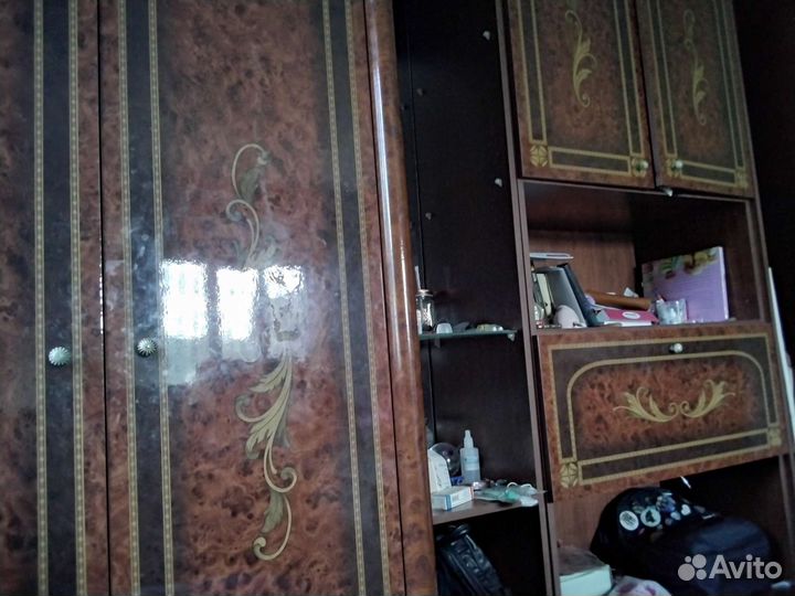 Стенка в гостиную бу