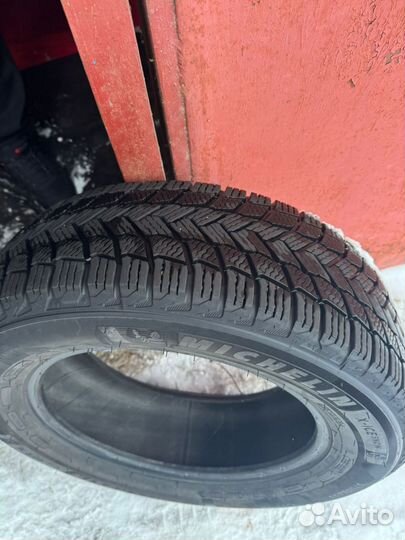 Michelin X-Ice Snow 215/60 R16 88H