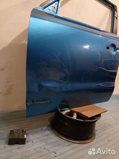 Дверь передняя левая KIA soul 2