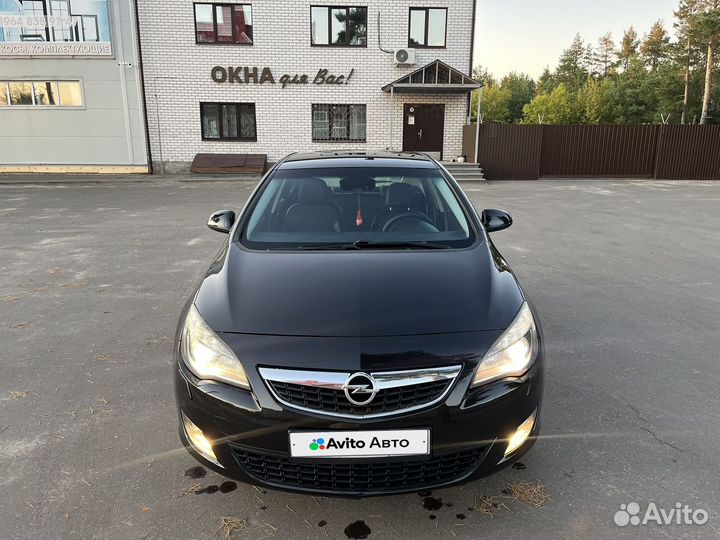 Opel Astra 1.6 AT, 2011, 147 126 км