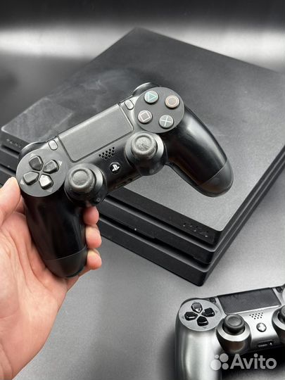 Sony ps4 pro 1tb + 2 джойстика